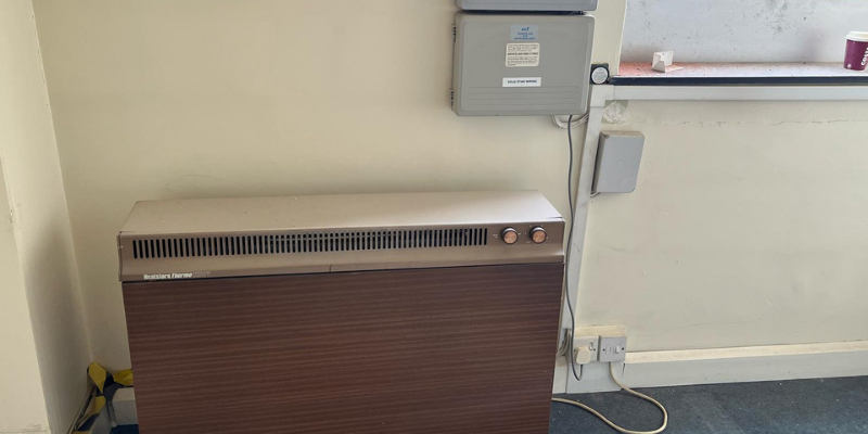 Flat B, First Floor, 54 Swanley Centre