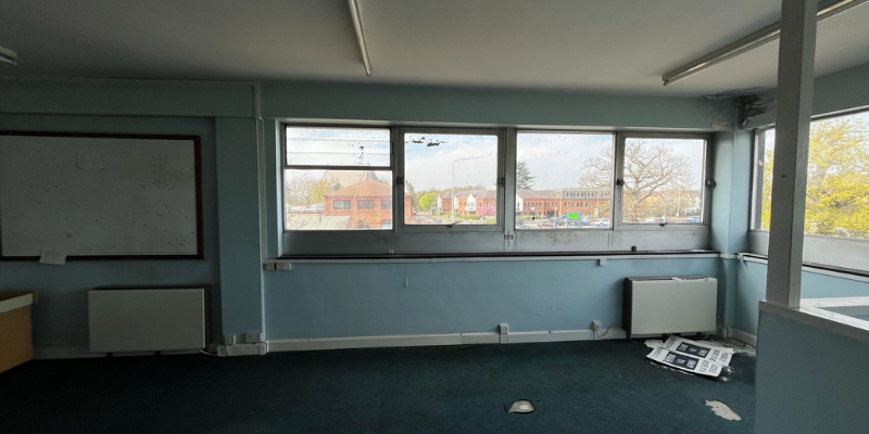 Flat A, First Floor, 54 Swanley Centre