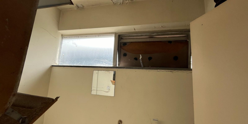 Flat A, First Floor, 54 Swanley Centre