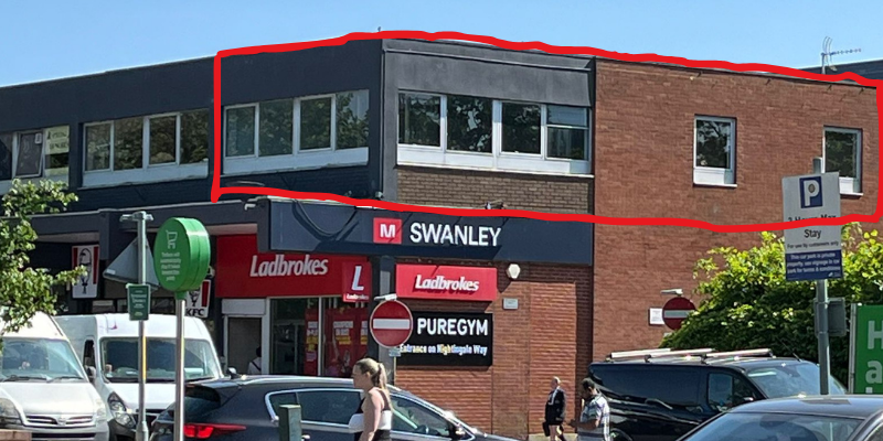 Flat A, First Floor, 54 Swanley Centre