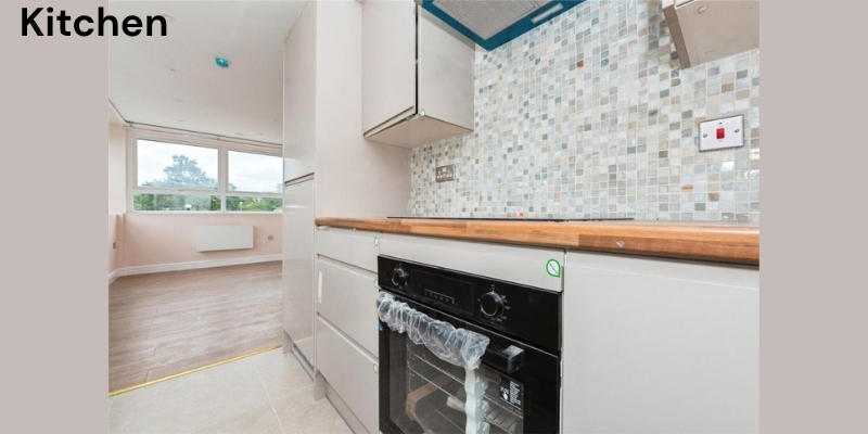 Flat 2, First Floor, 54 Swanley Centre, BR8 7TQ